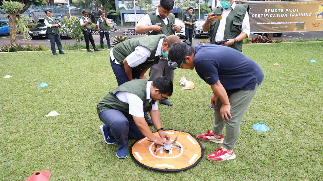 Bimbingan Teknis dan Sertifikasi Kompetensi Penerbang Pesawat Udara Kecil Tanpa Awak